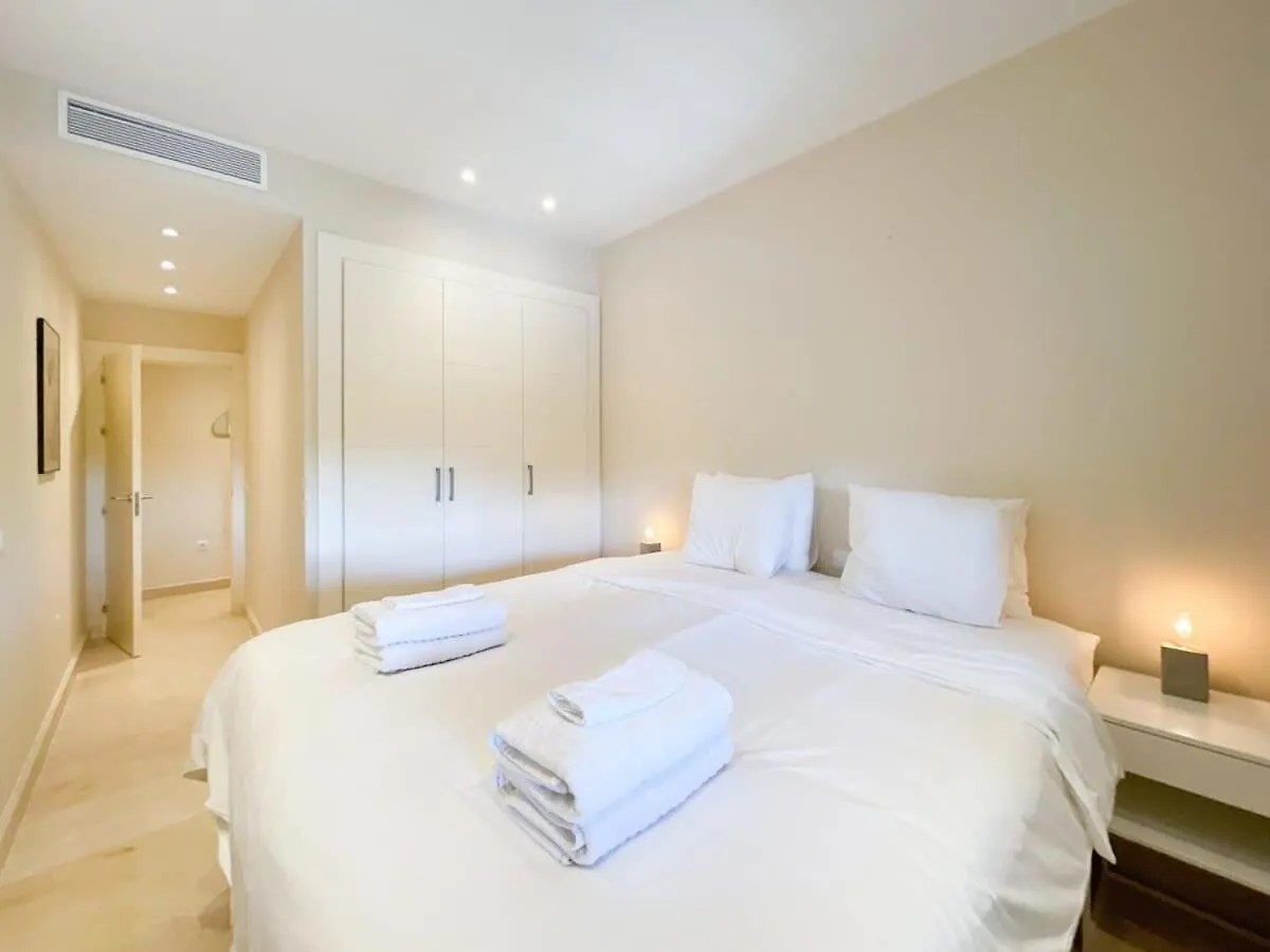Hoyo19 2 Luxury Resort Views Pools Parking Paddle Golf Estepona Daire