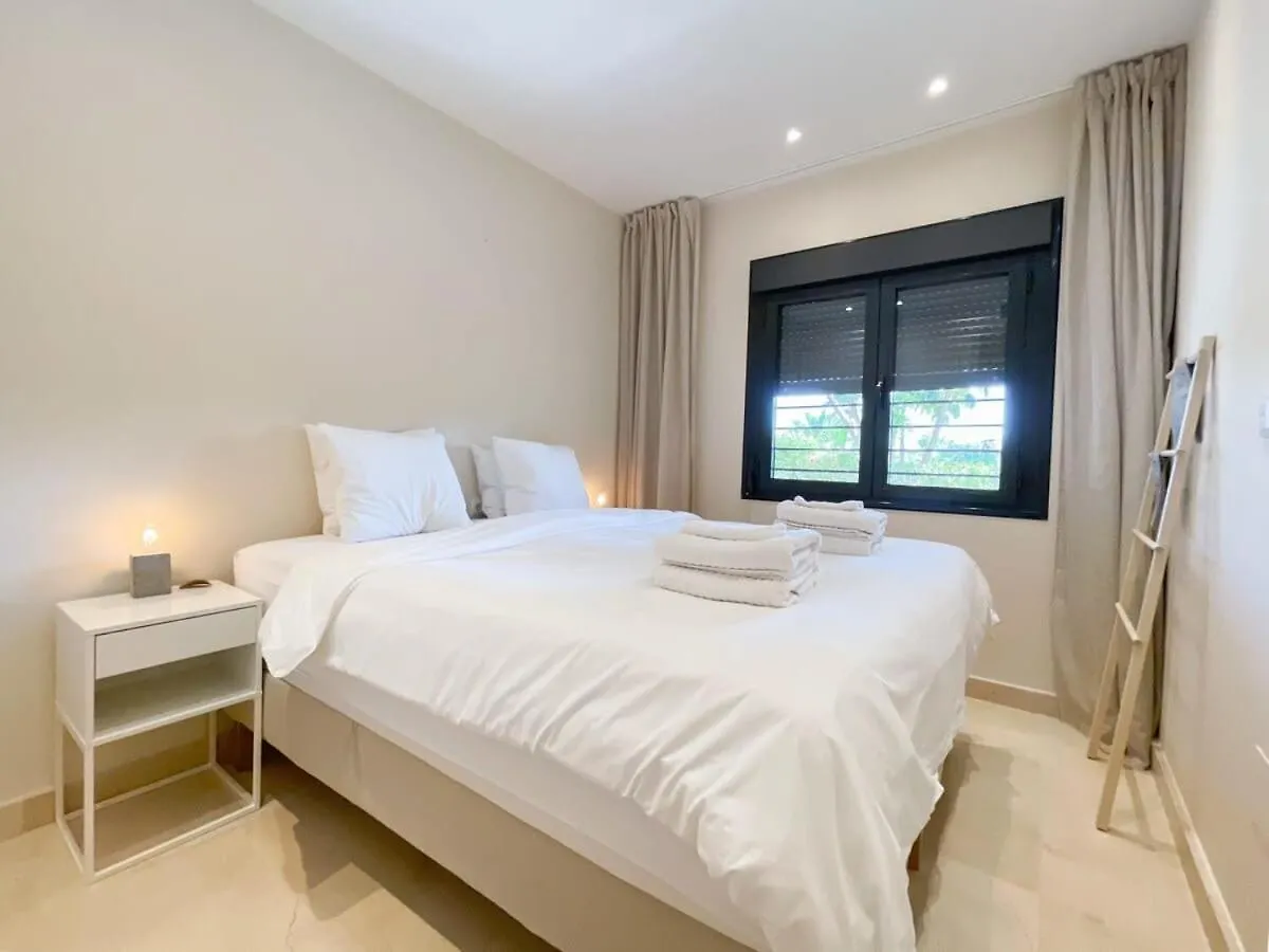 Διαμέρισμα Hoyo19 2 Luxury Resort Views Pools Parking Paddle Golf Εστεπόνα