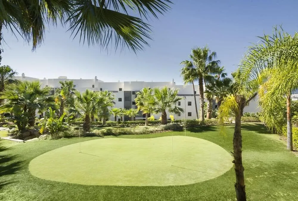 Hoyo19 2 Luxury Resort Views Pools Parking Paddle Golf Εστεπόνα 0*,  Ισπανία